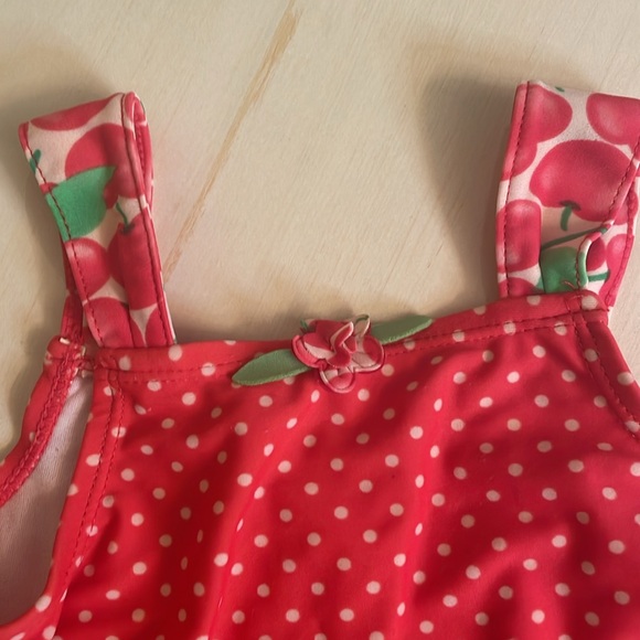 Carter’s toddler girl 2 piece swimsuit size 18 mos - Picture 2 of 4